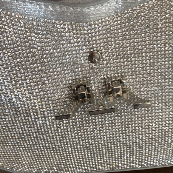 Elegant Silver Women's Shoulder Bag Purse - Picture 11 of 15